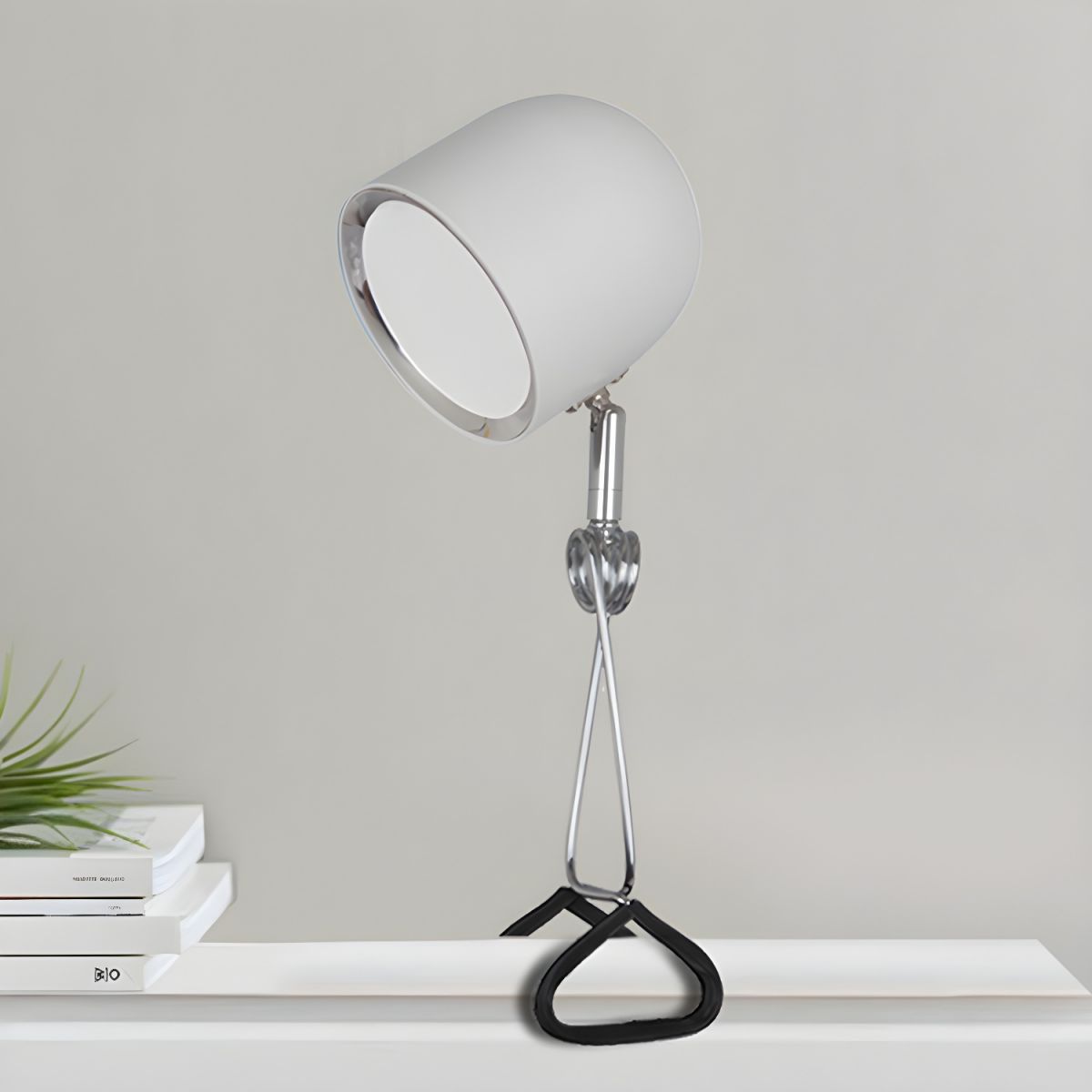 Adjustable Clip Table Lamp Modern Metal Design | Lomirad