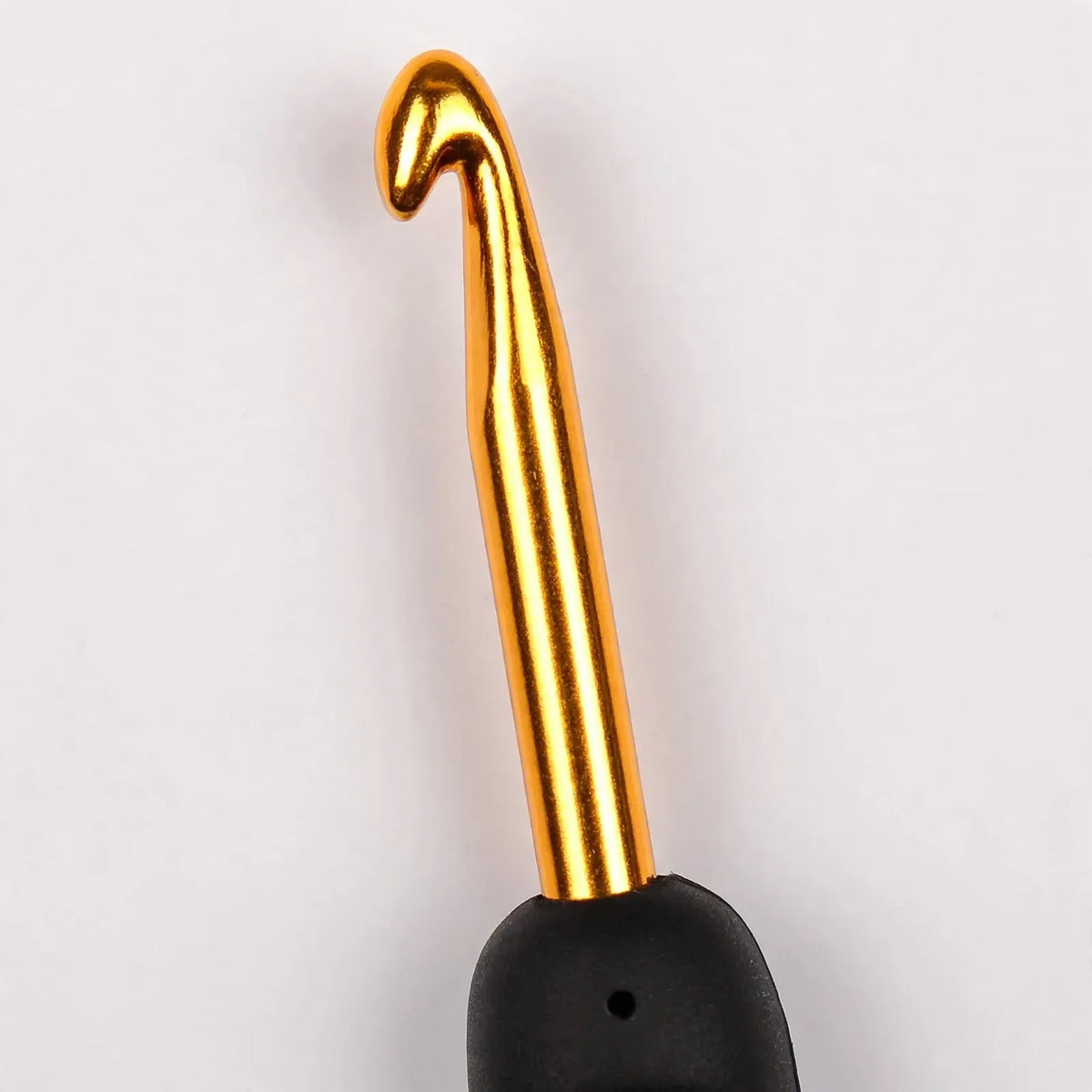 Contoured Handle Crochet Hook Set