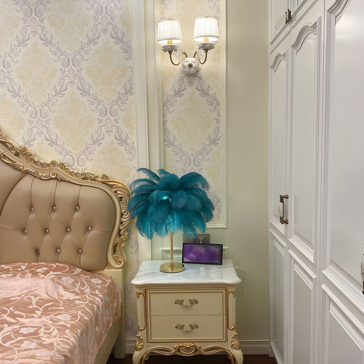 Modern Feather Shade Table Lamp Design | Waverin