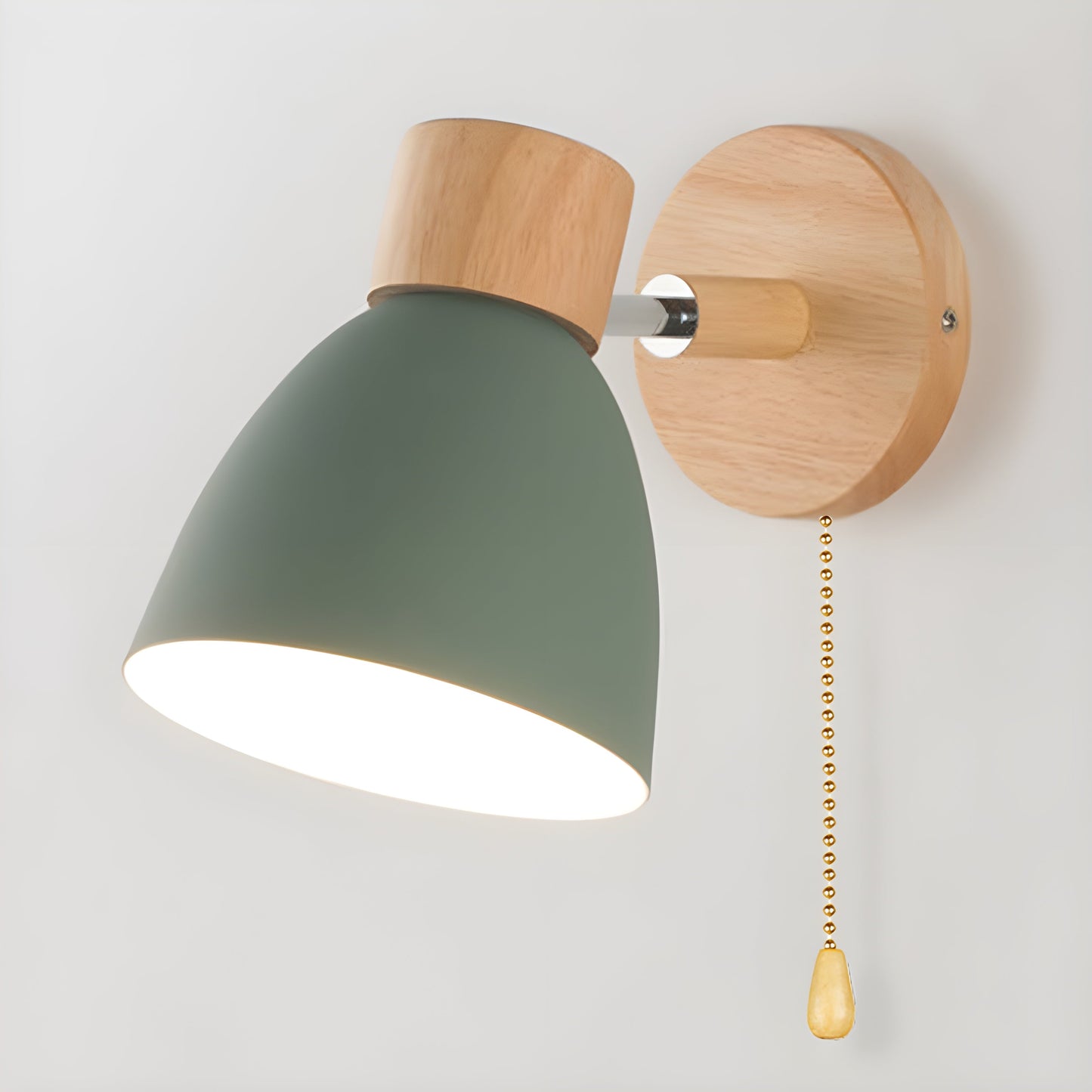 Nordic Wooden Wall Sconce for Cosy Compact Spaces | Darnova