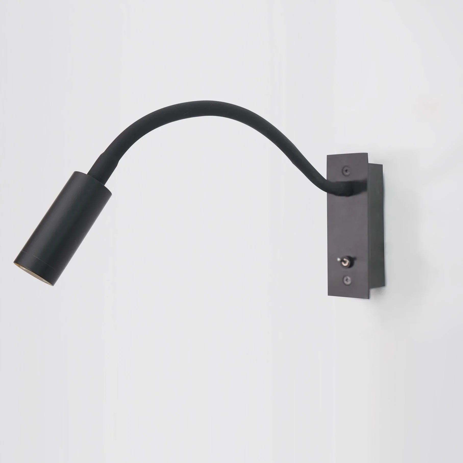Art Deco Integrated LED Adjustable Bedroom Wall Light | Vilqor