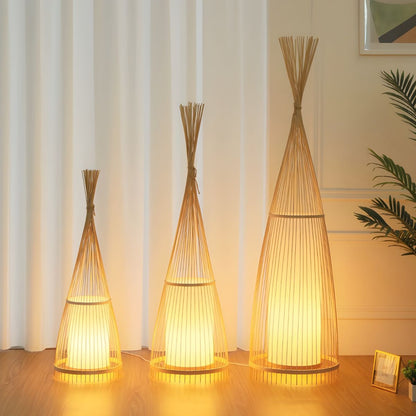 Bamboo Shade Standing Lamp for Indoor Ambient Lighting | Dovren