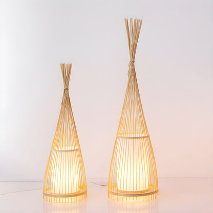 Bamboo Shade Standing Lamp for Indoor Ambient Lighting | Dovren