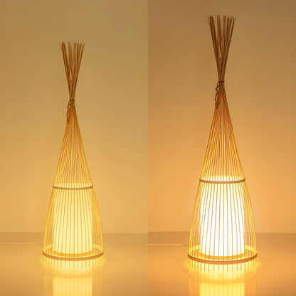 Bamboo Shade Standing Lamp for Indoor Ambient Lighting | Dovren