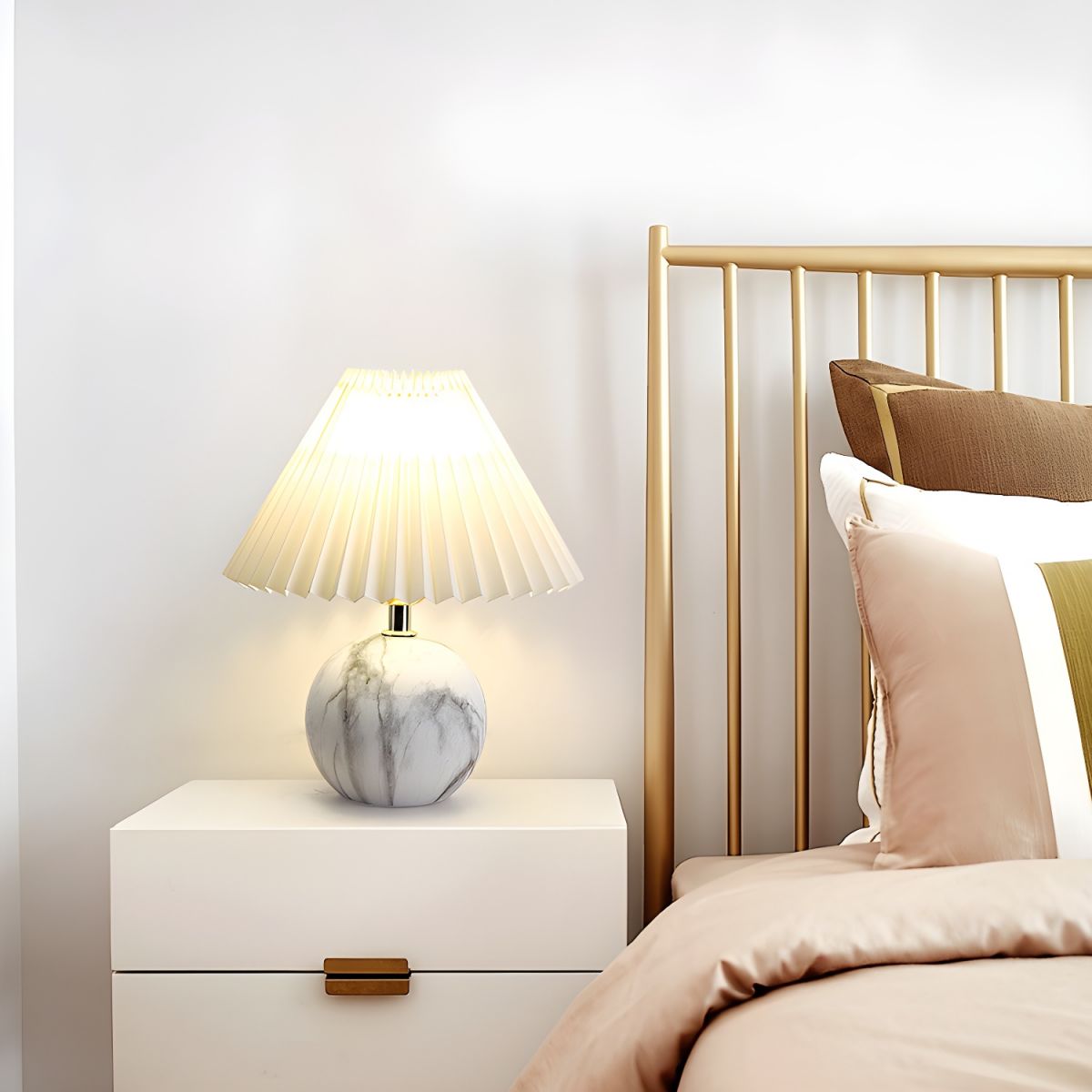 Ceramic Base Table Lamp with Cone Shade Modern | Kordale