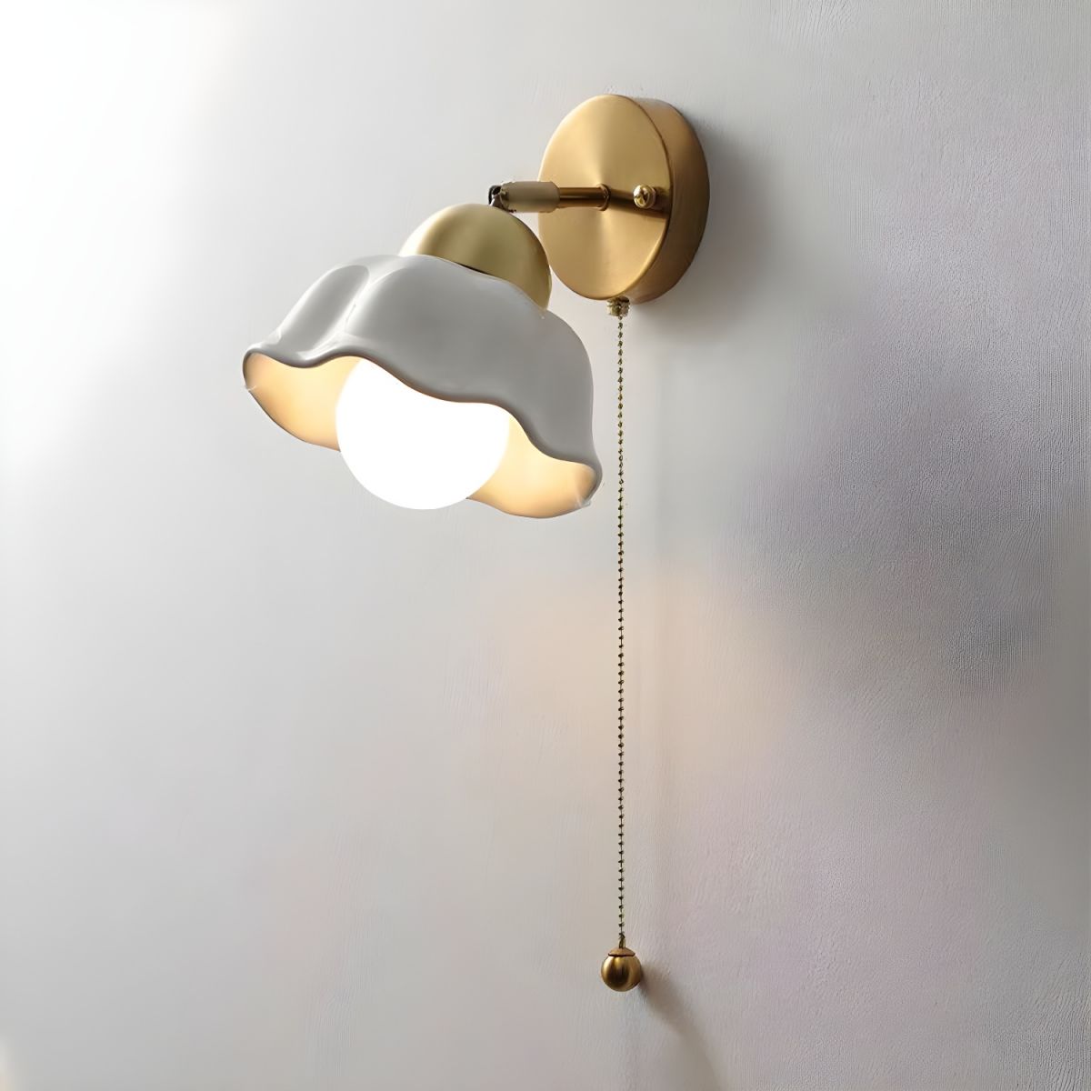 Ceramic Medieval Wall Light for Bedside Spaces | Cerovia