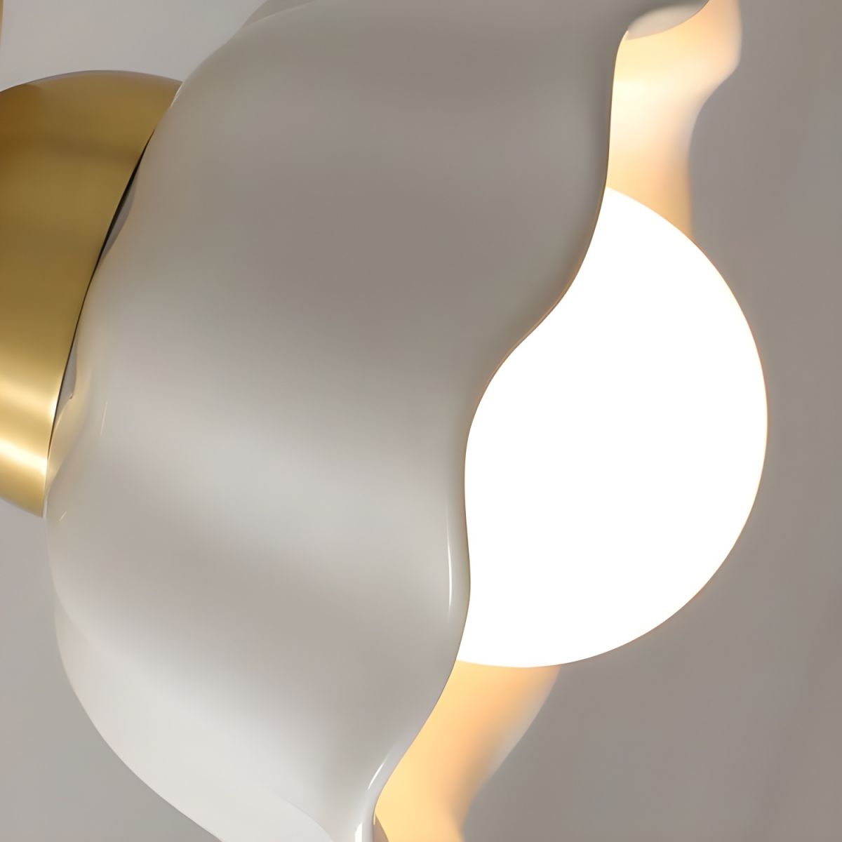 Ceramic Medieval Wall Light for Bedside Spaces | Cerovia