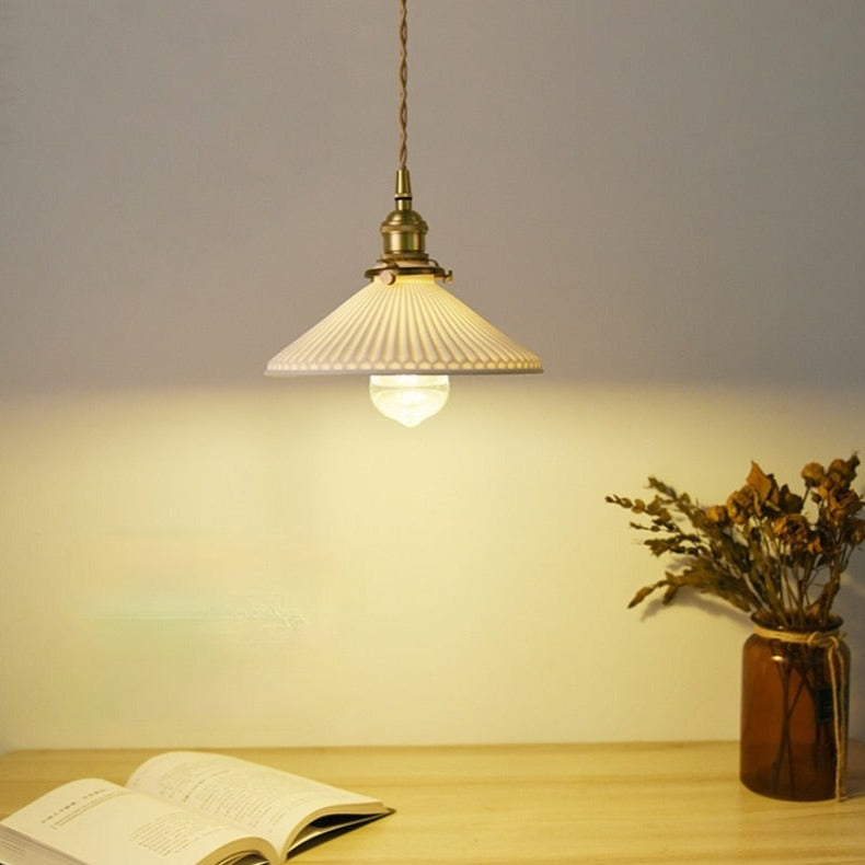 Ceramic Pendant Light Retro Japanese Scandinavian | Halvion