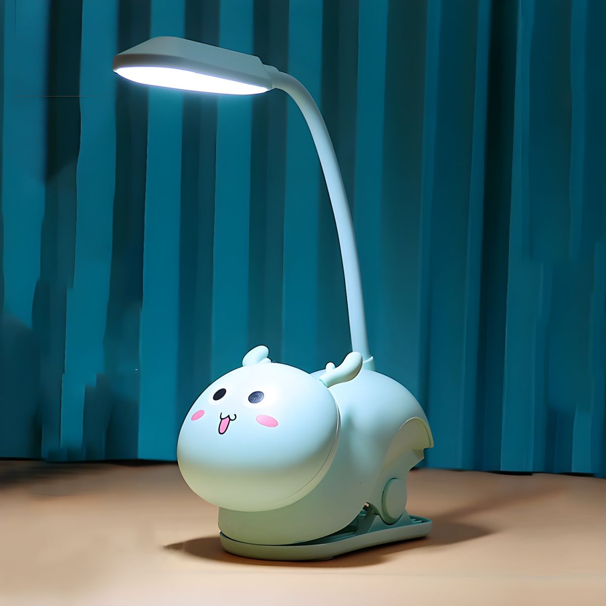 Compact USB Rechargeable Table Lamp Modern Style | Malene
