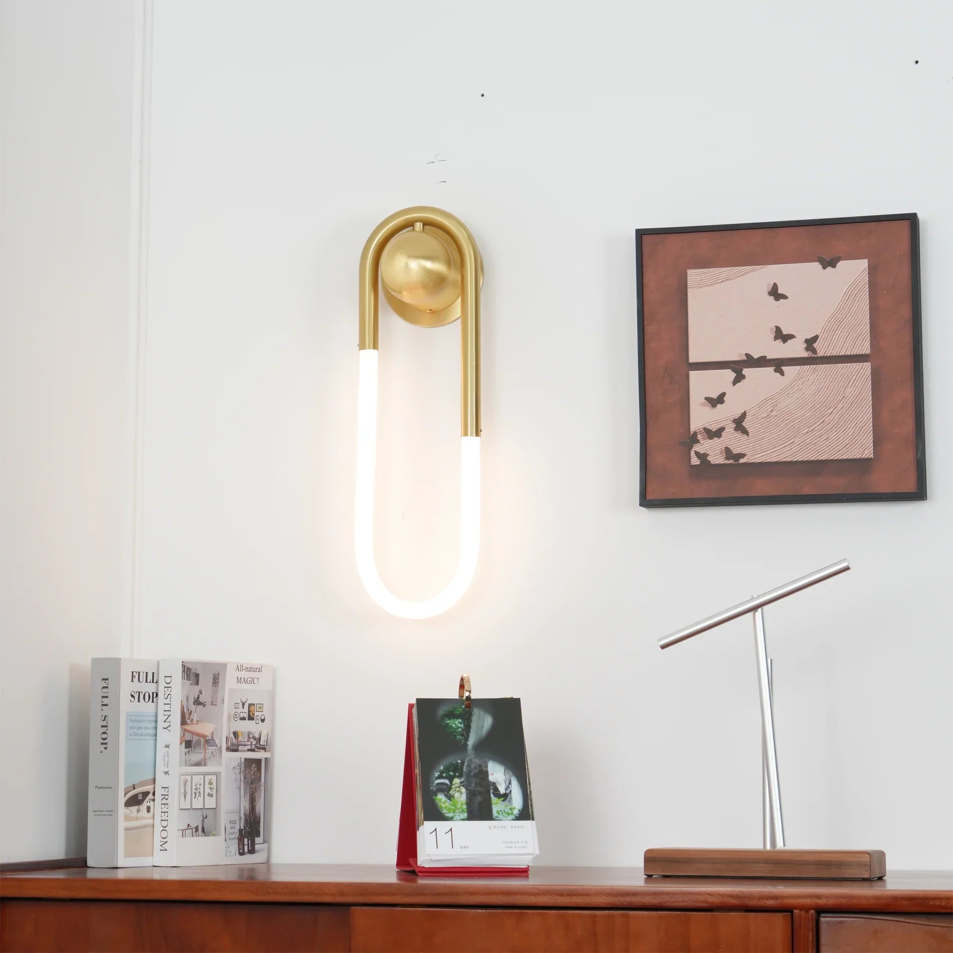 Contemporary Brass Loop LED Wall Light for Interiors | Loopra