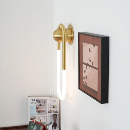 Contemporary Brass Loop LED Wall Light for Interiors | Loopra