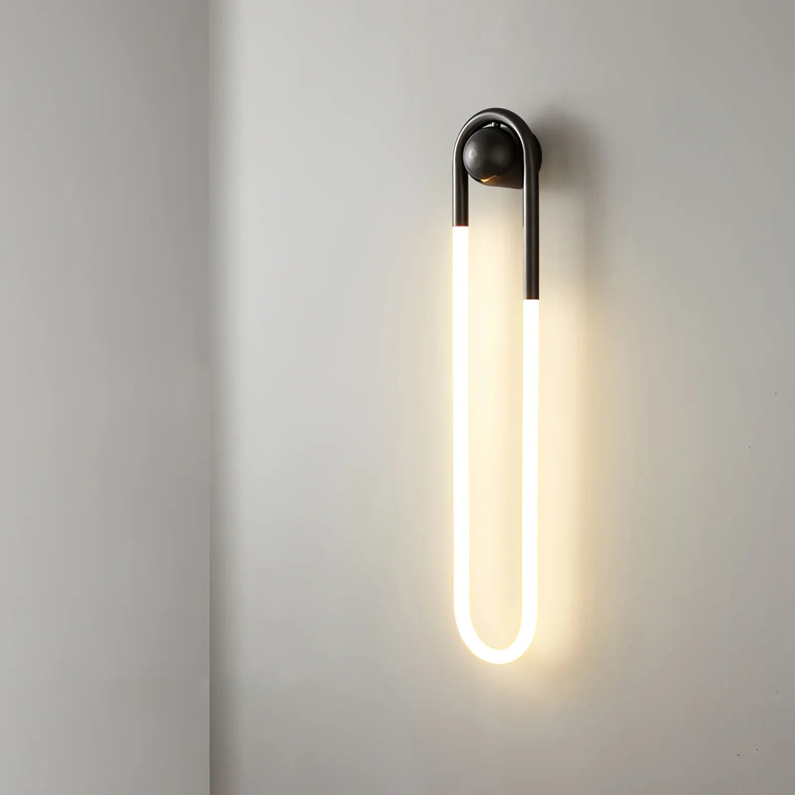 Contemporary Brass Loop LED Wall Light for Interiors | Loopra