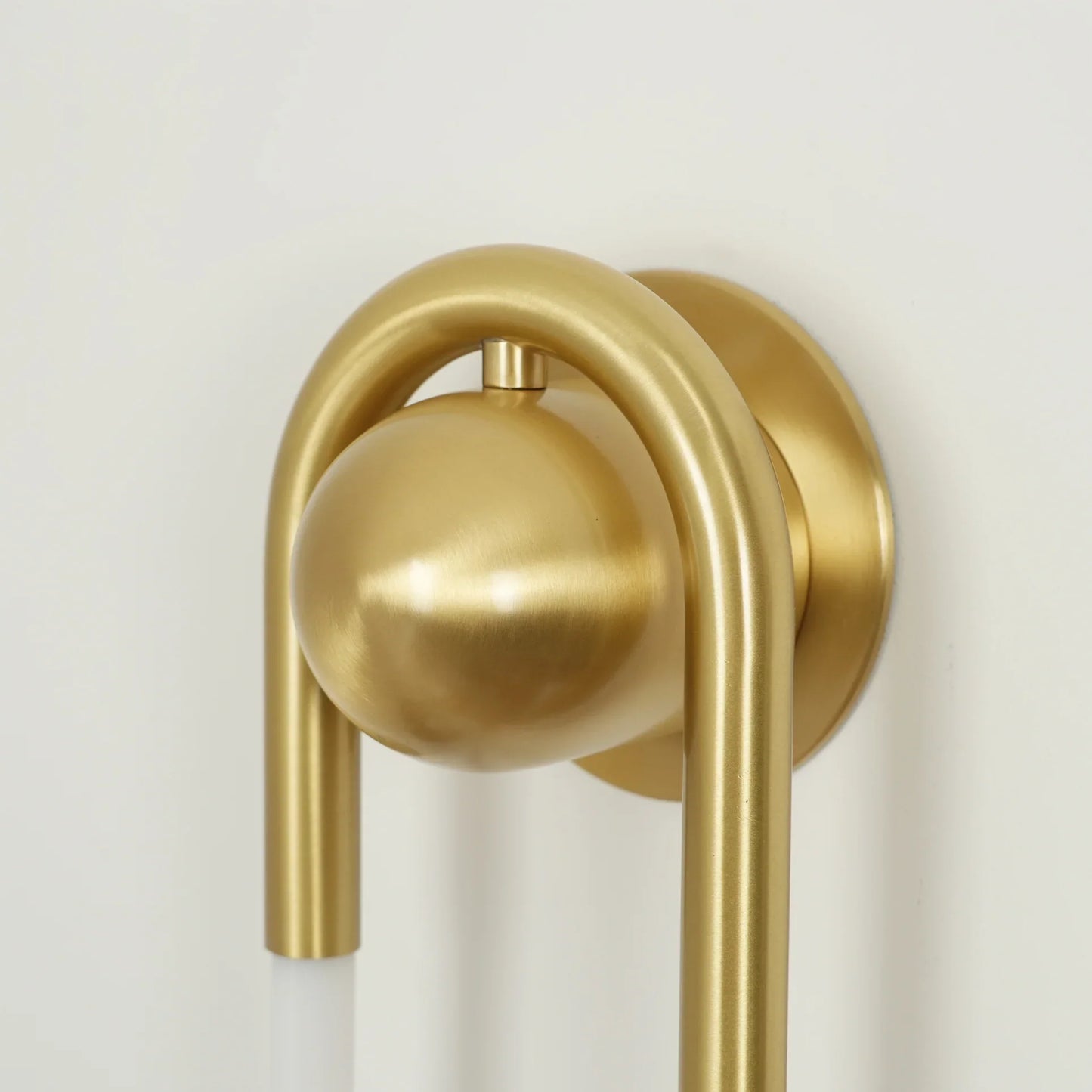 Contemporary Brass Loop LED Wall Light for Interiors | Loopra