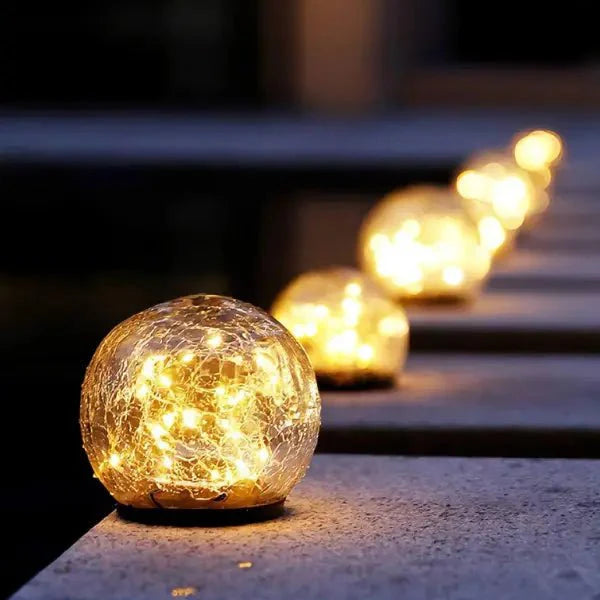 Cracked Glass Solar Globe Garden LED Light | Sevora