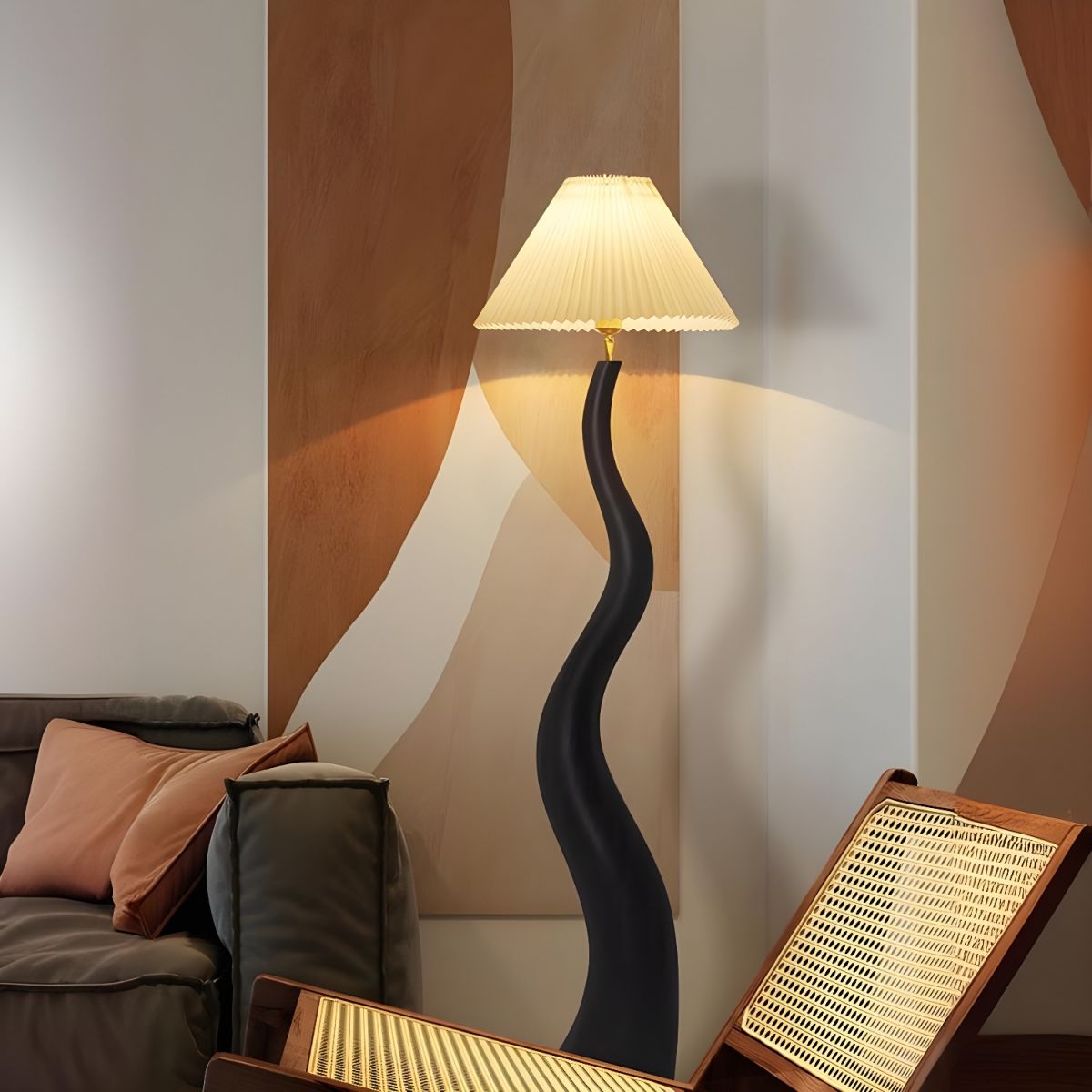 Floor Lamp with Resin Base and Pleated Oriental Shade | Vantris