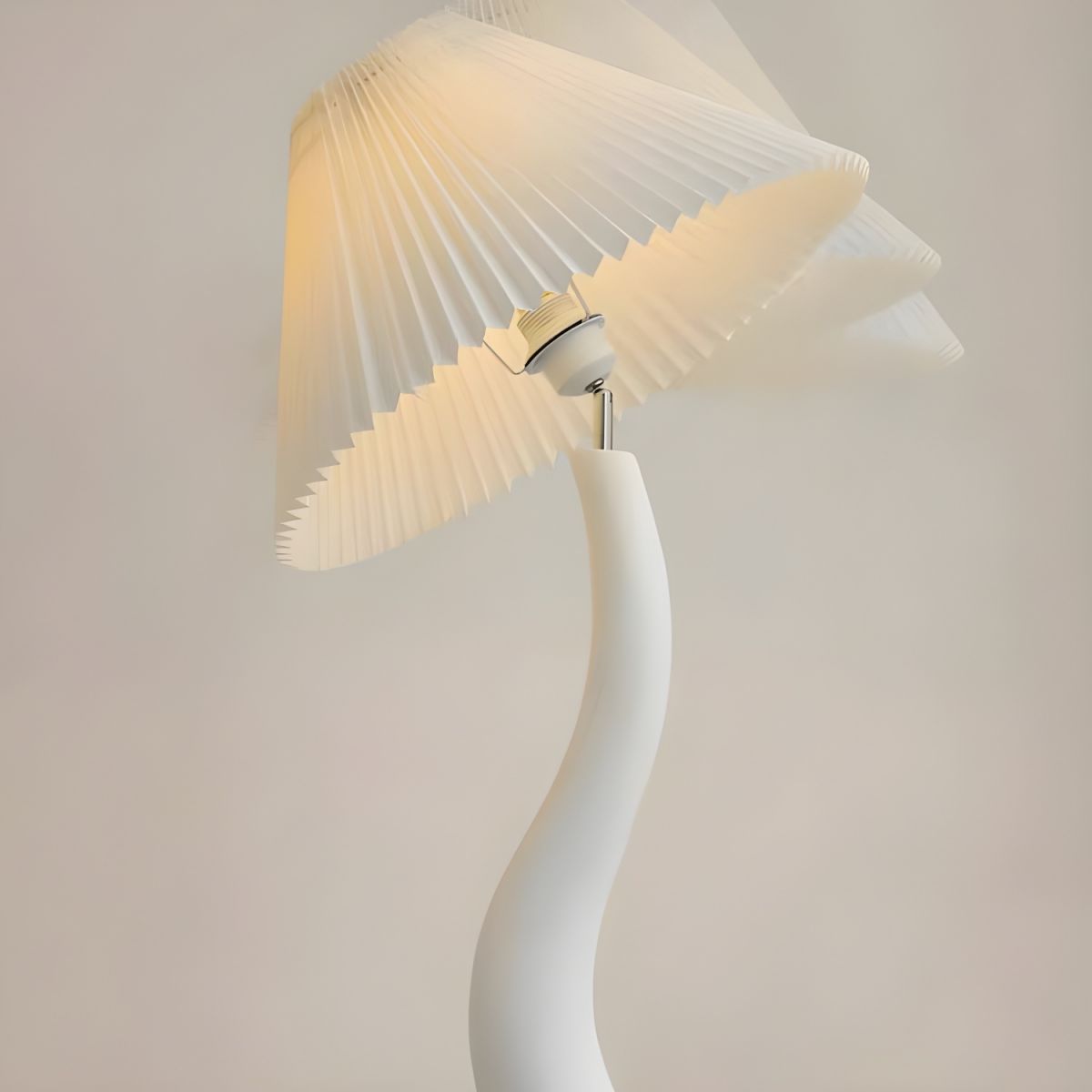 Floor Lamp with Resin Base and Pleated Oriental Shade | Vantris