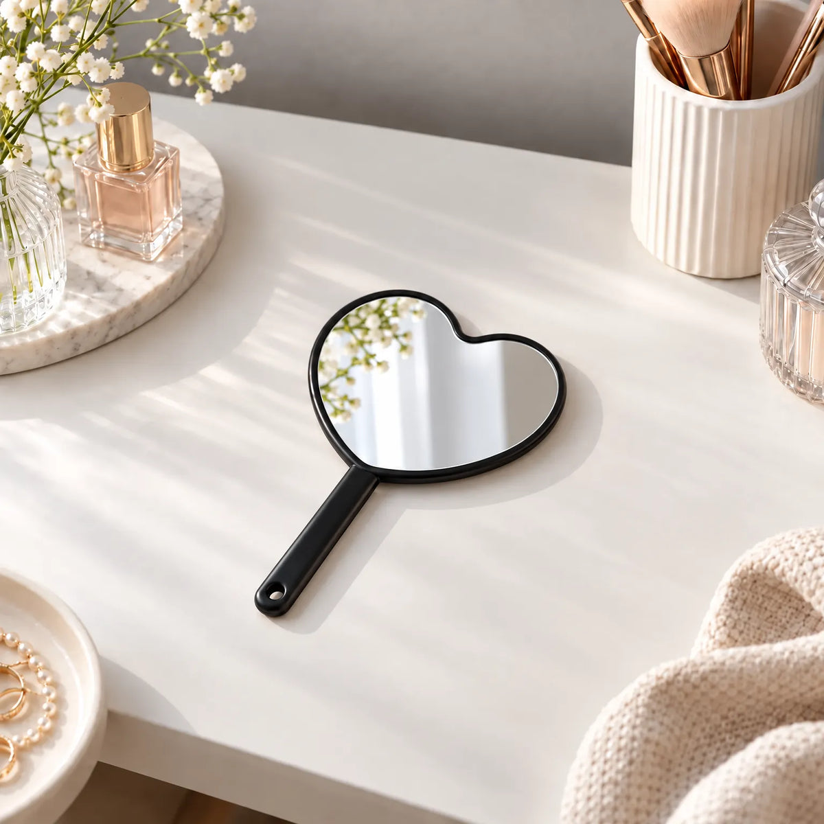 Heart Shaped Handheld Vanity Mirror for Makeup