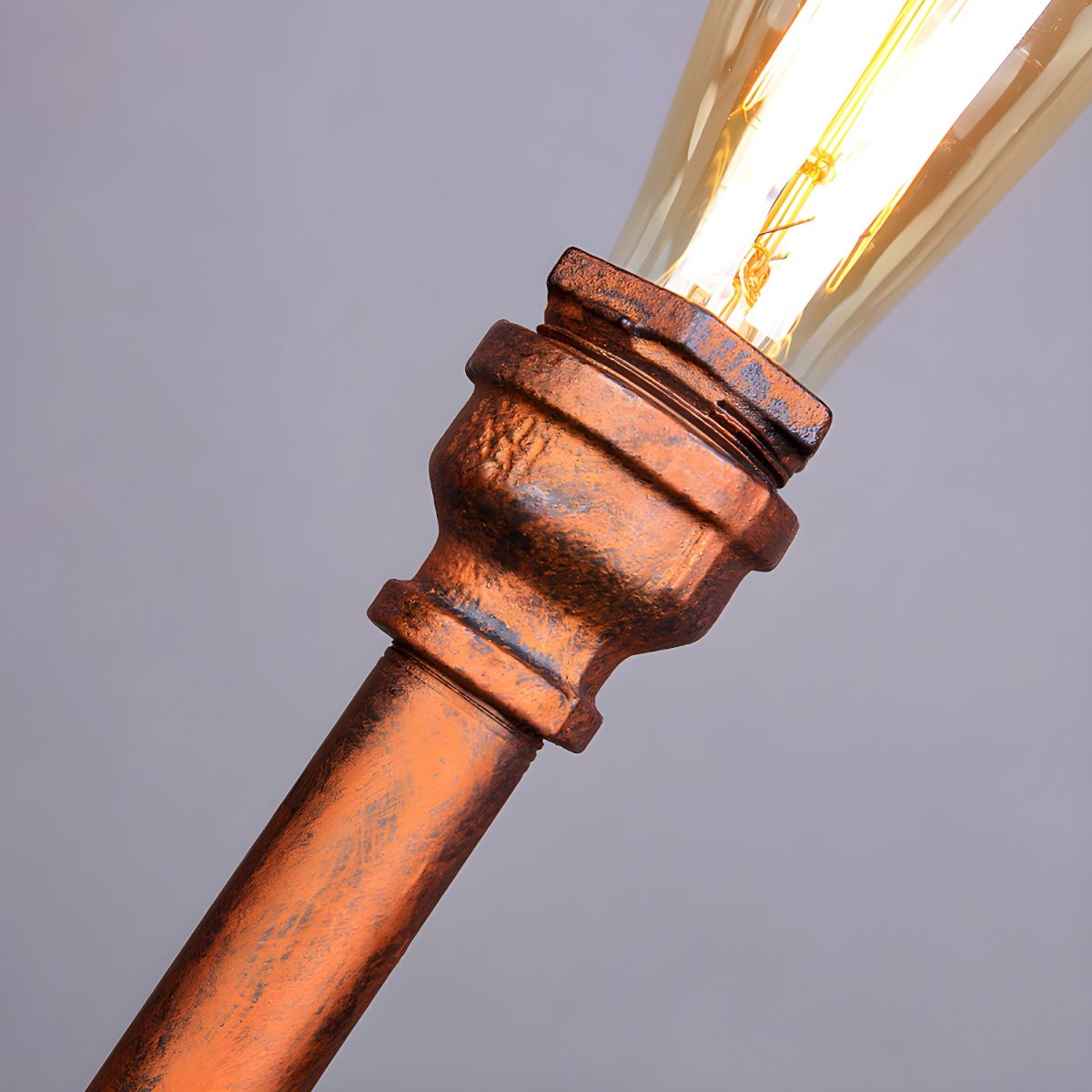 Industrial Pipe Design Table Lamp | Lumiss