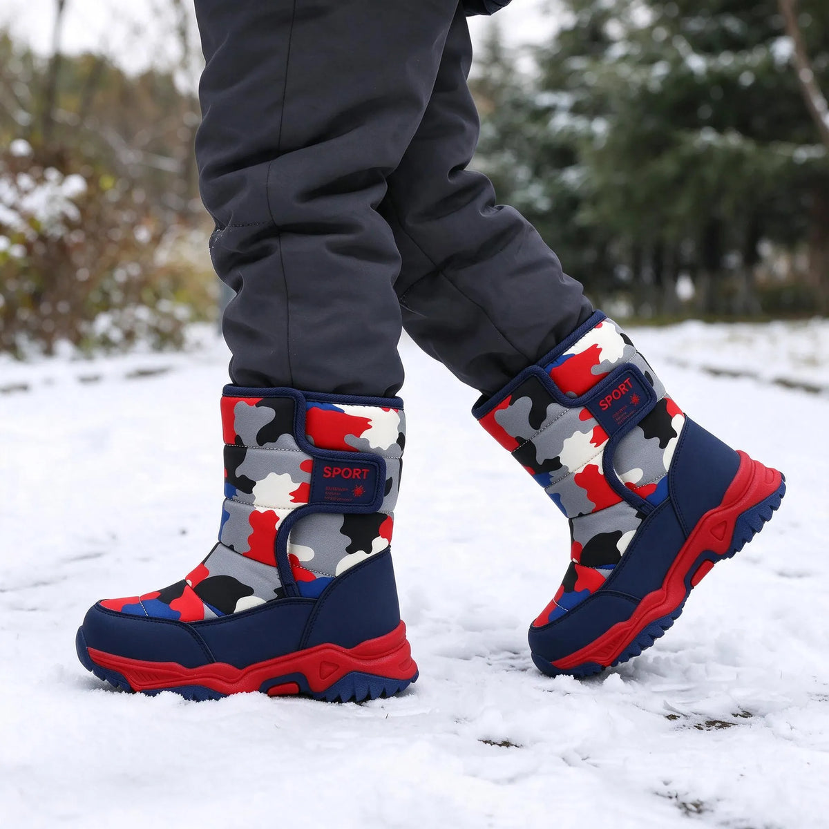Insulated Ankle Lug Sole Snow Boots