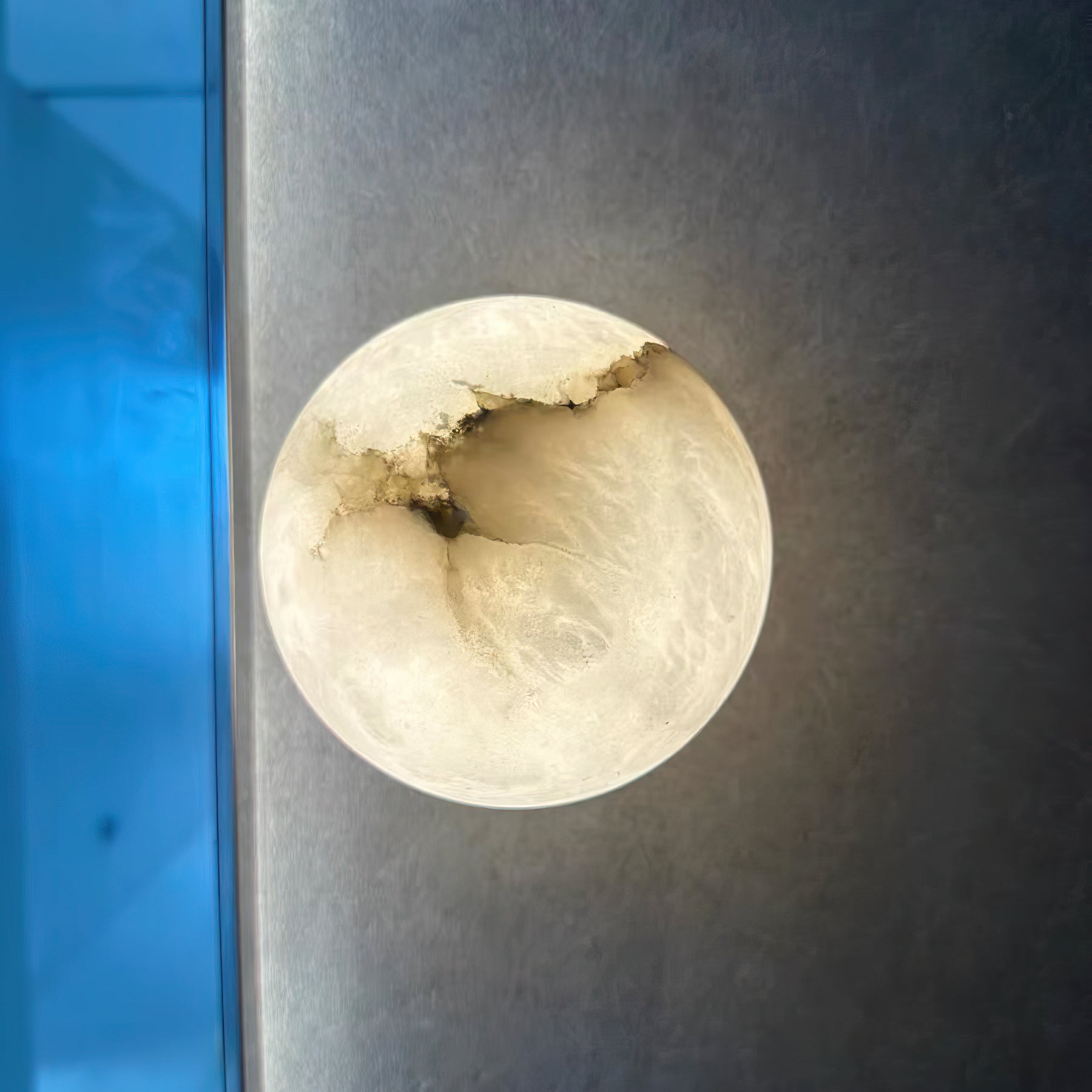 Japandi Alabaster Globe Wall Sconce Light Fixture | Alabrix