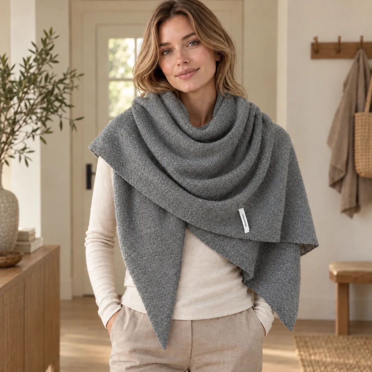 Knit Triangle Women's Scarf