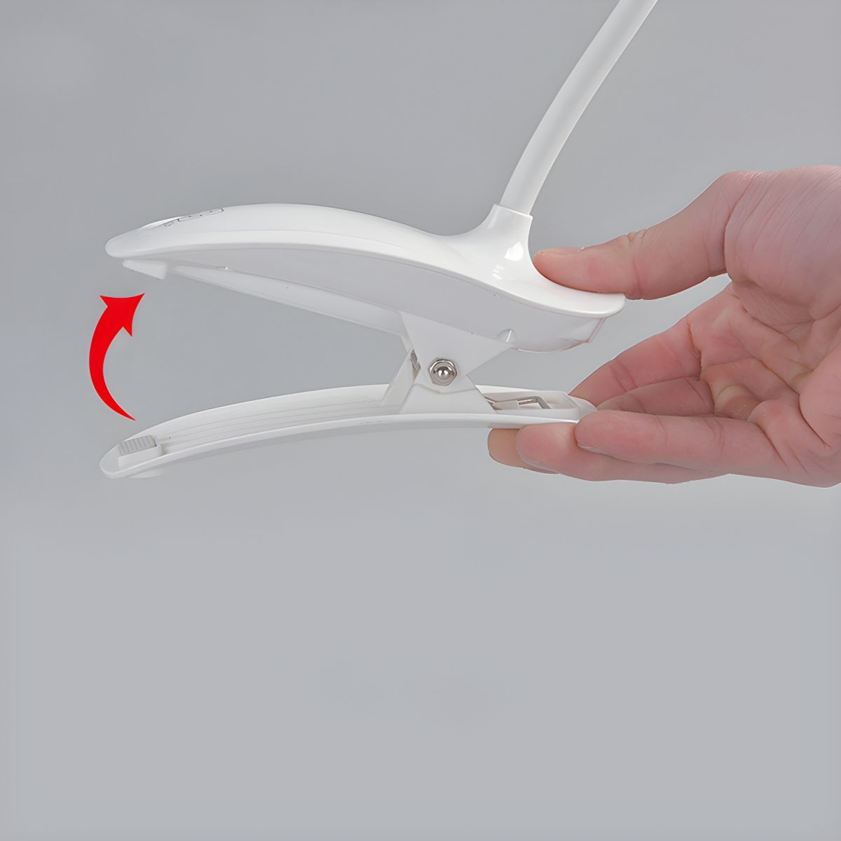 LED Clamp Lamp with Flexible Gooseneck Modern Style | Lumivo