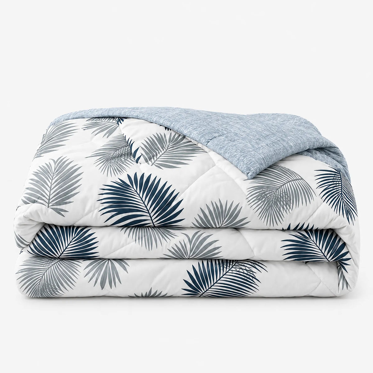 Lightweight Winter Comforter with Quilted Design