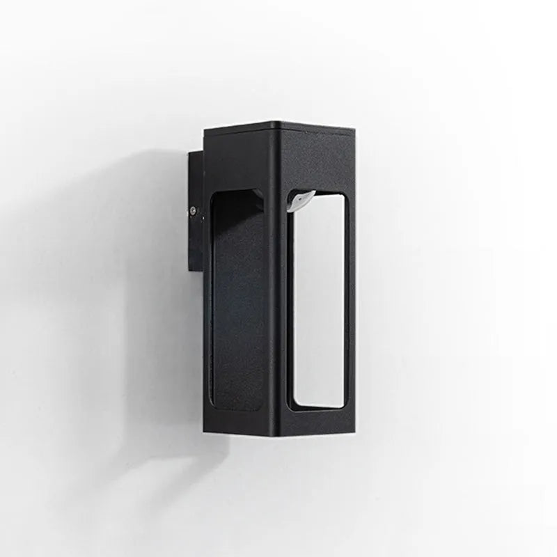Metal Outdoor LED Wall Light Minimalist Design | Varnix