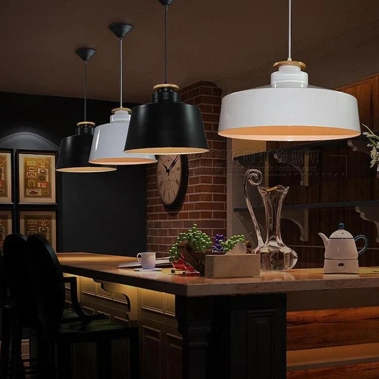 Metal and Wood Scandinavian Pendant Light for Interiors | Nordiva