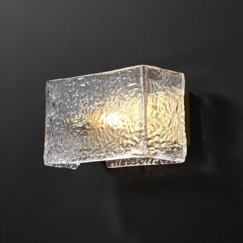 Minimalist Brass Ripple Glass Wall Light Sconce | Zelmira