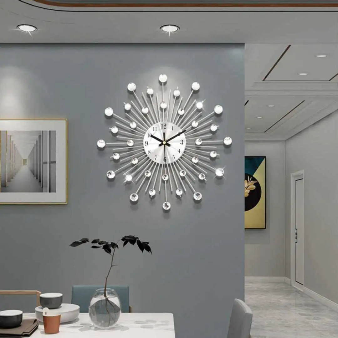 Minimalist Metal Frame Silver Wall Clock Quartz | Veltora