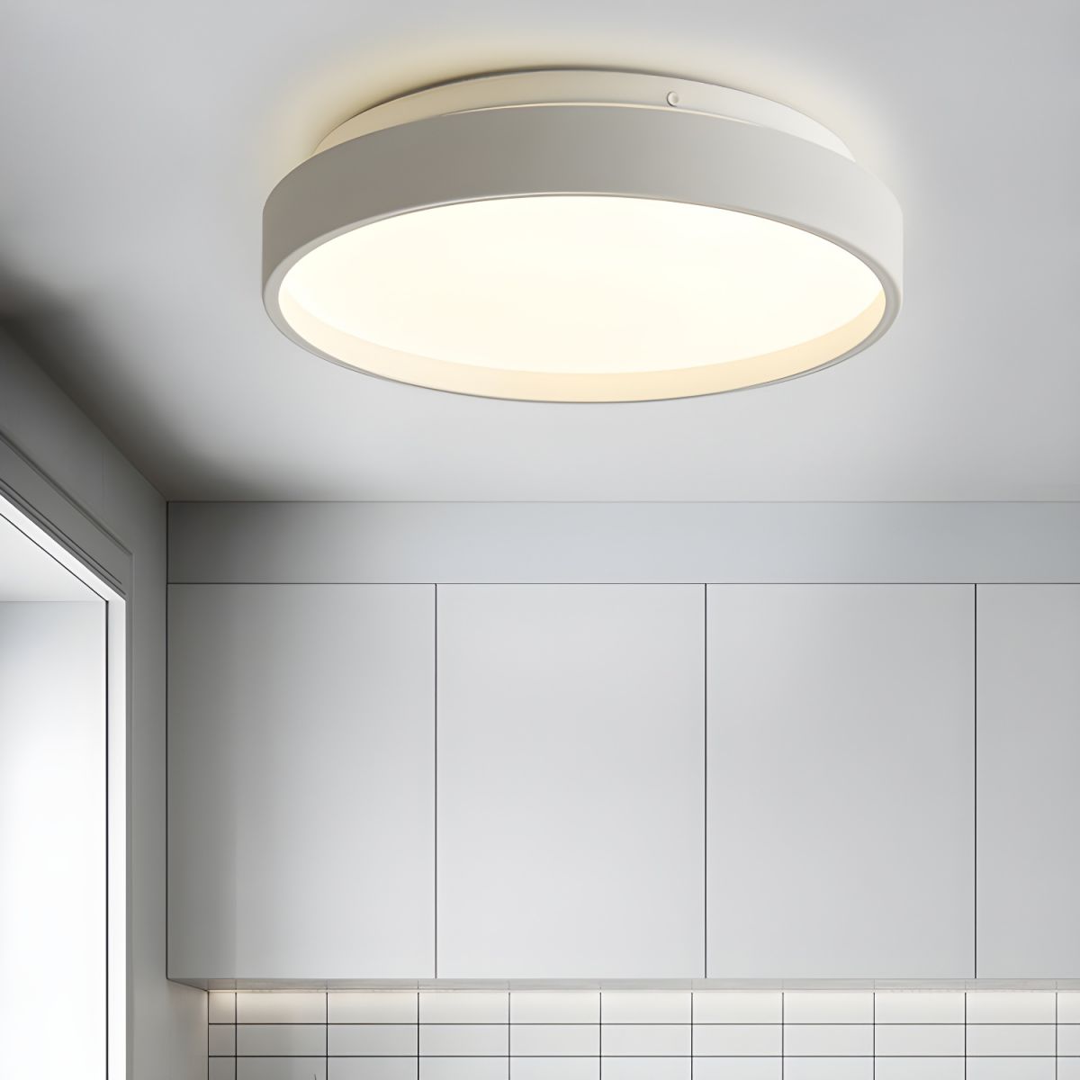 Modern Acrylic Ceiling Light with Sleek Design | Serava