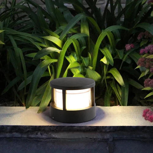 Modern Acrylic Metal Bollard Light for Outdoor Garden | Delqis