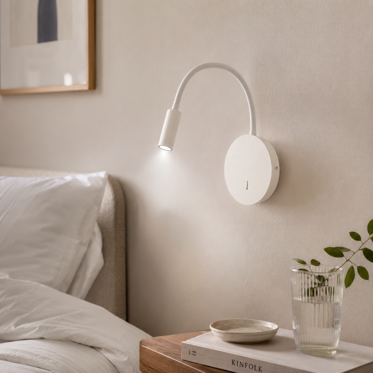 Modern Adjustable Metal LED Wall Light for Indoor Use | Brilux