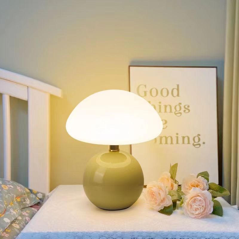Modern Ceramic LED Table Lamp | Cubano