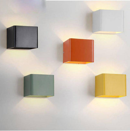 Modern Cube LED Wall Light for Modern Interiors | Cubrilo