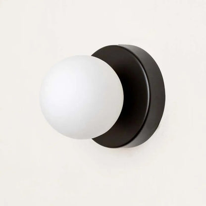 Modern Glass LED Wall Lamp for Interior Spaces | Kelvian