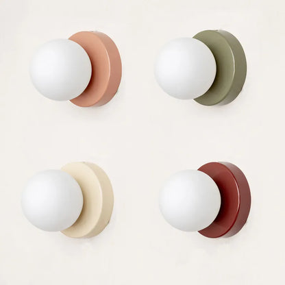 Modern Glass LED Wall Lamp for Interior Spaces | Kelvian