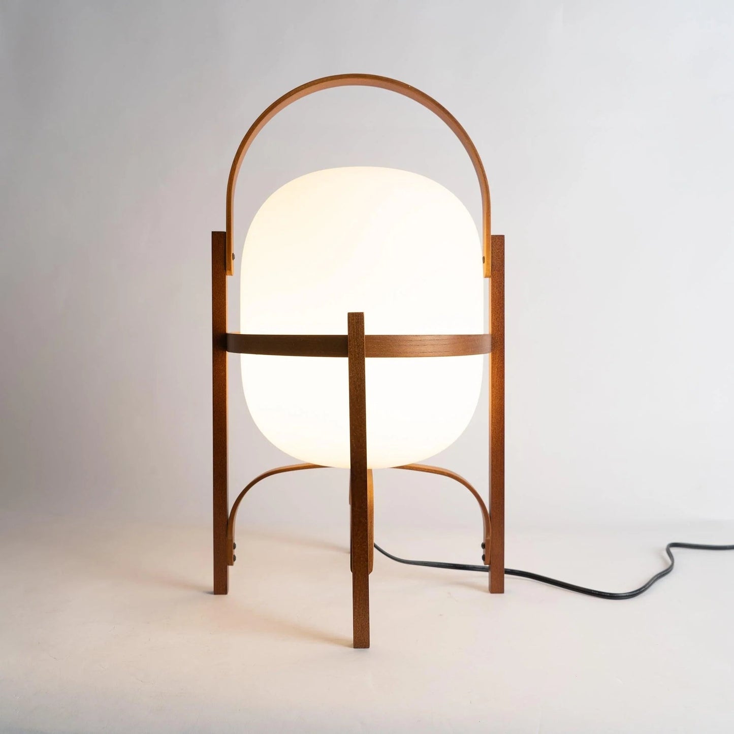 Modern Glow Glass Table Lamp | Damaro