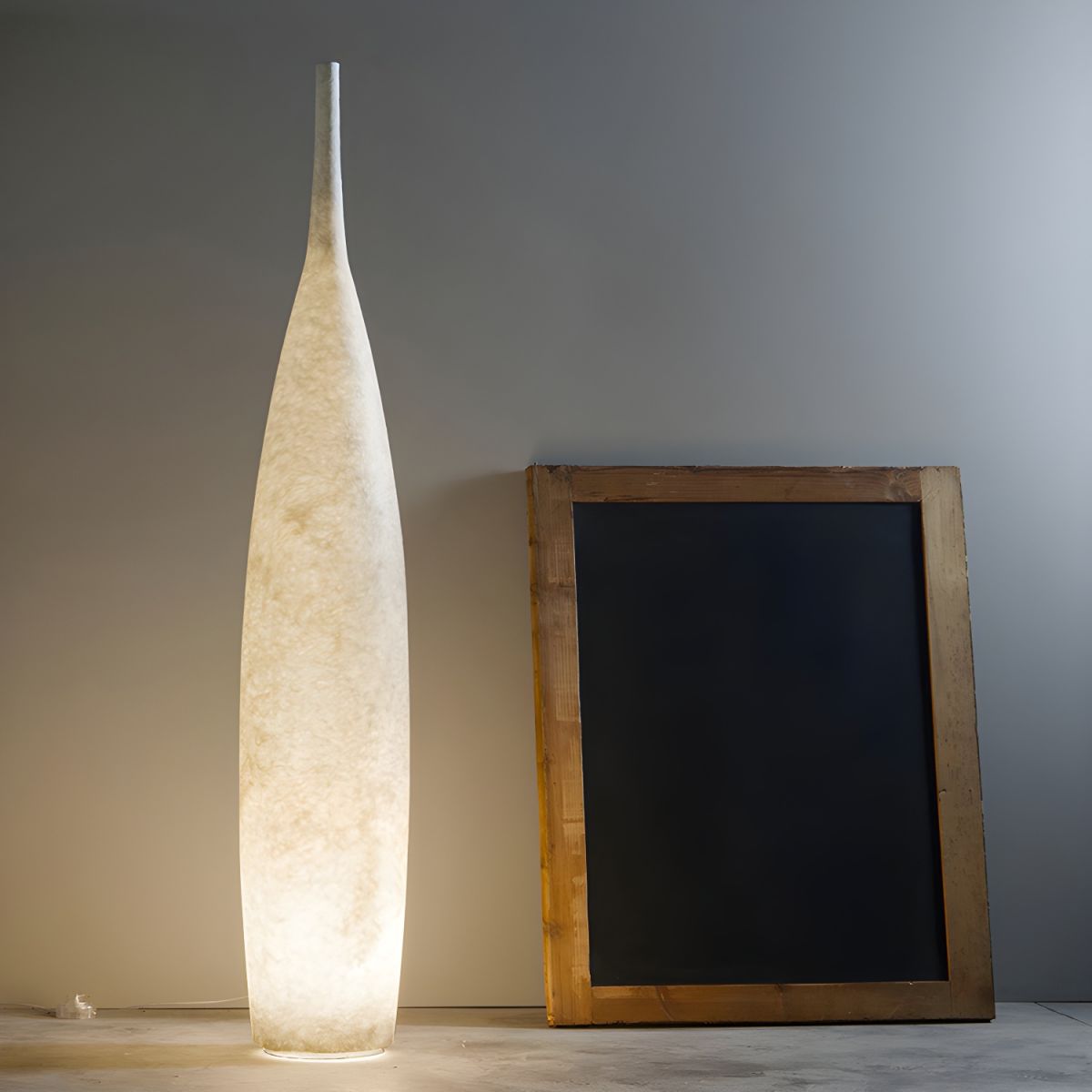 Modern LED Floor Lamp Resin Shade Ambient Indoor Light | Talorin