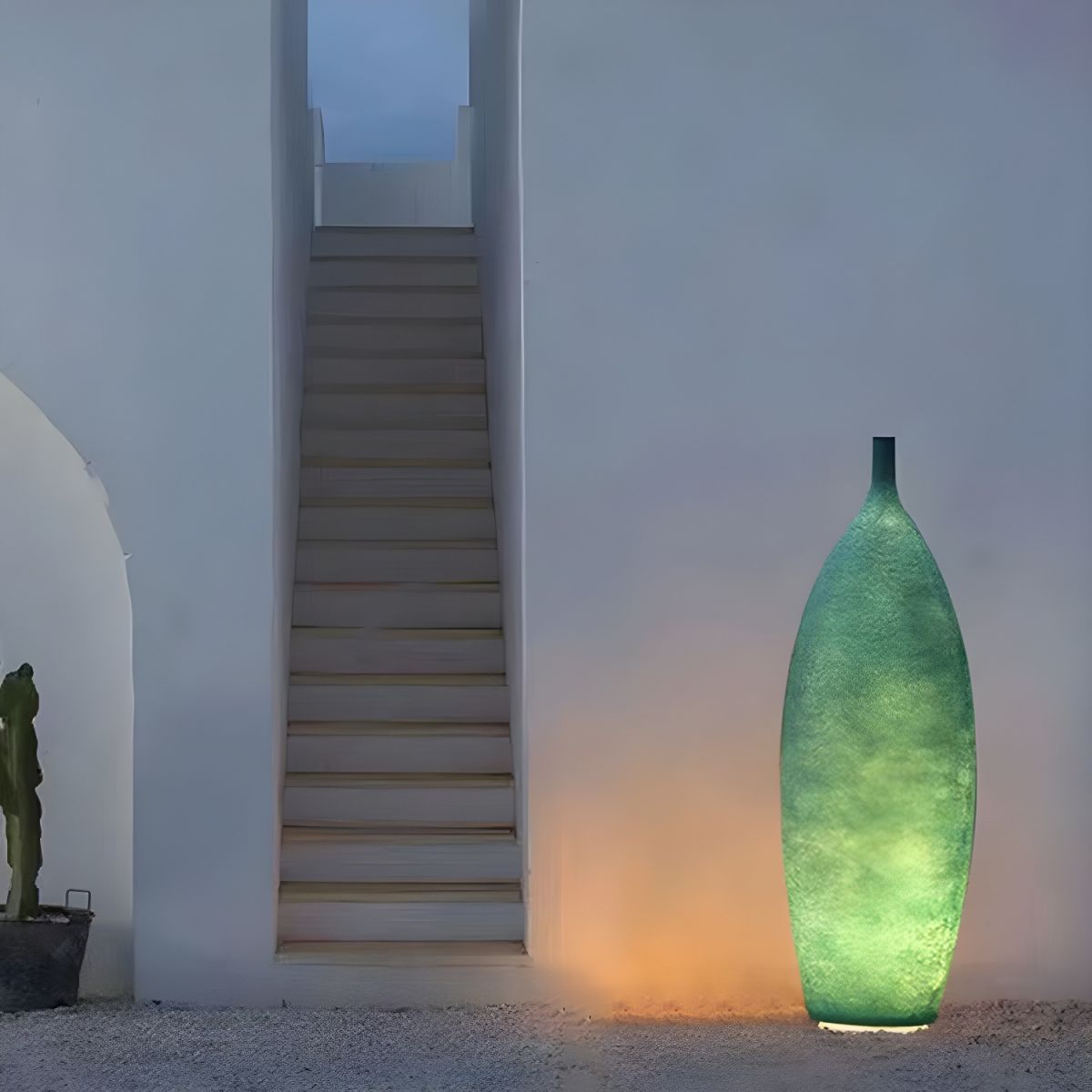 Modern LED Floor Lamp Resin Shade Ambient Indoor Light | Talorin