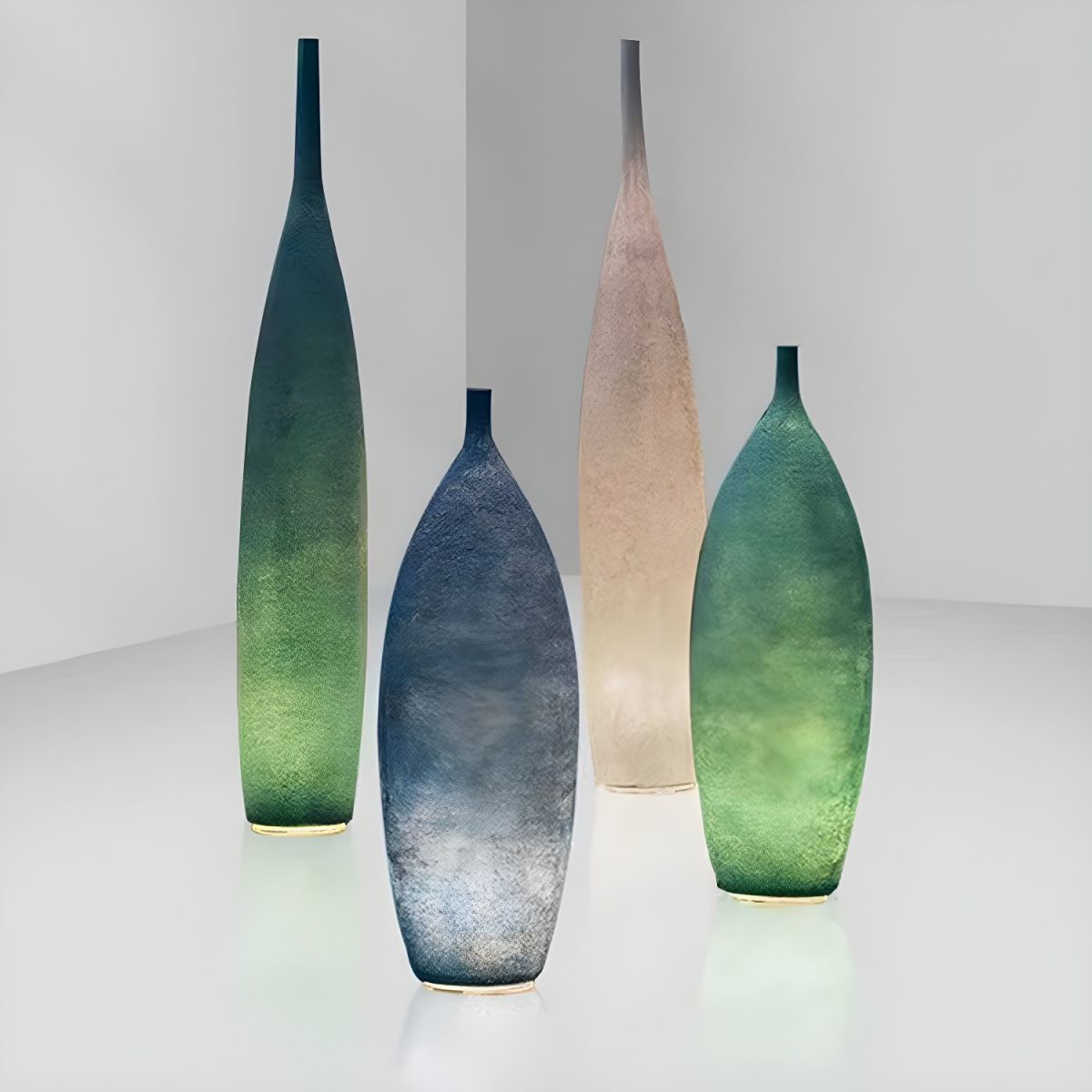 Modern LED Floor Lamp Resin Shade Ambient Indoor Light | Talorin