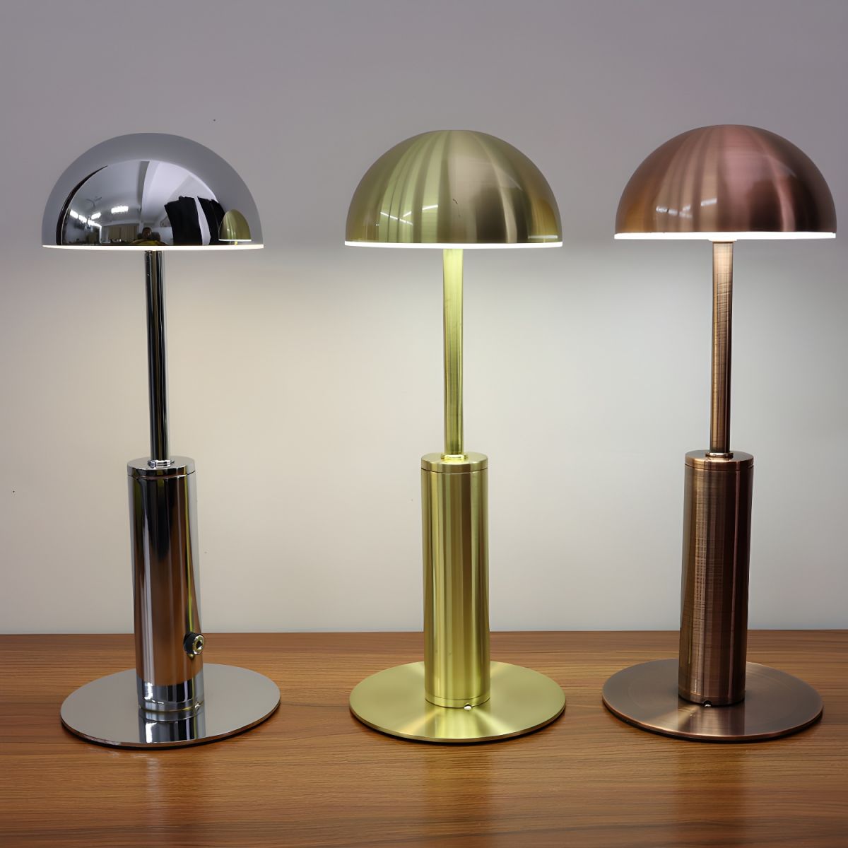 Modern Metal Dome Table Lamp for Bedroom | Elyndr