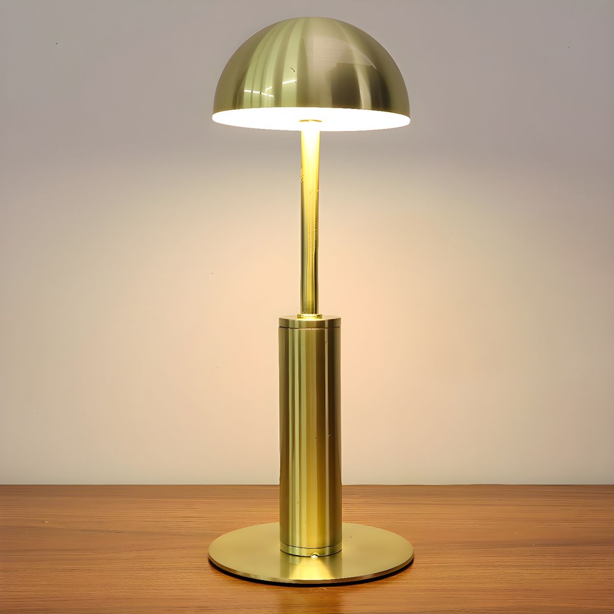 Modern Metal Dome Table Lamp for Bedroom | Elyndr