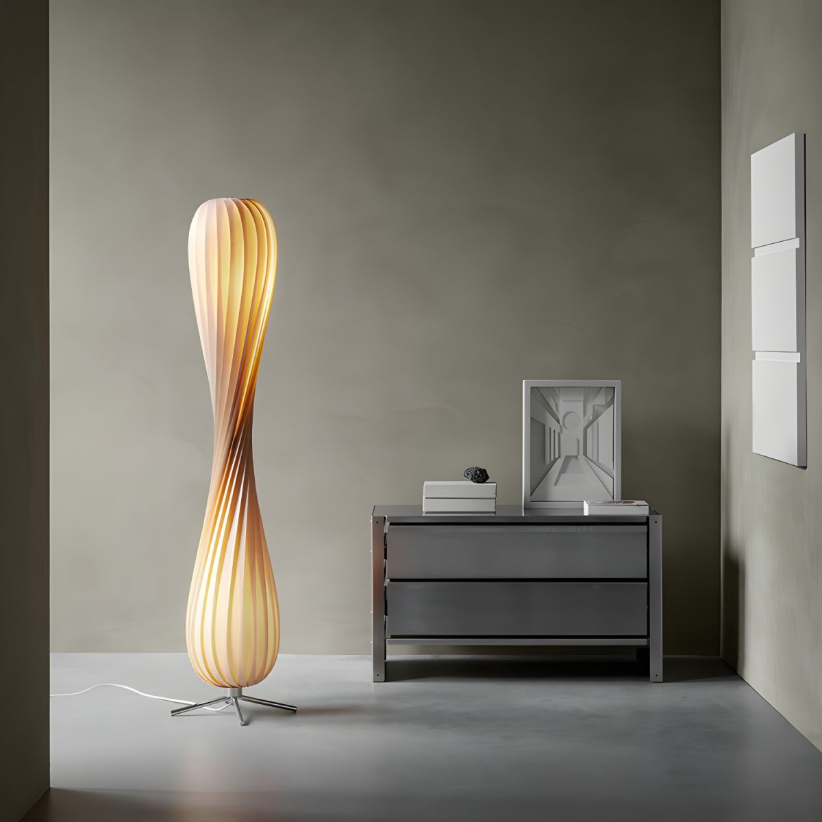 Modern Metal Floor Lamp With Wood Shade Linear Design | Cansora