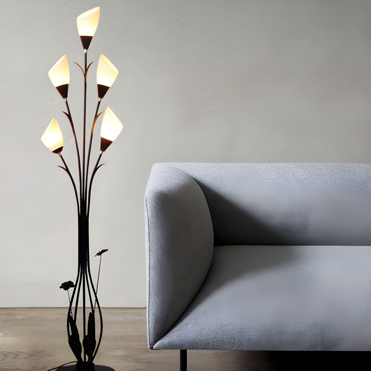 Modern Metal Floor Lamp with Acrylic Flower Shade | Noveska