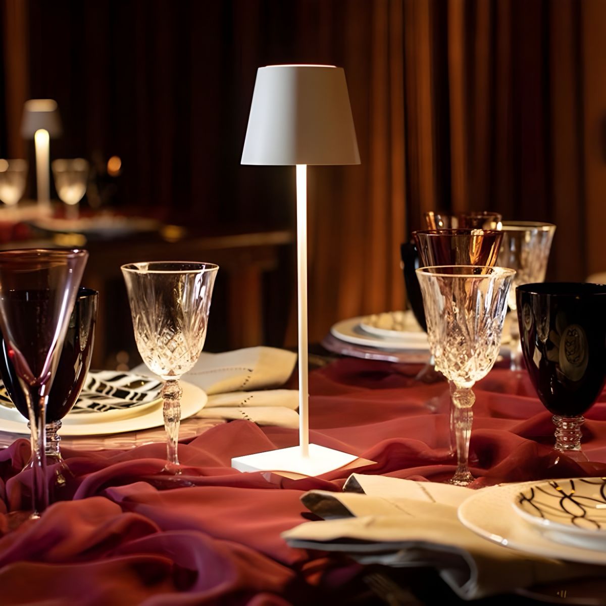 Modern Metal Touch Control Table Lamp | Lumoraq