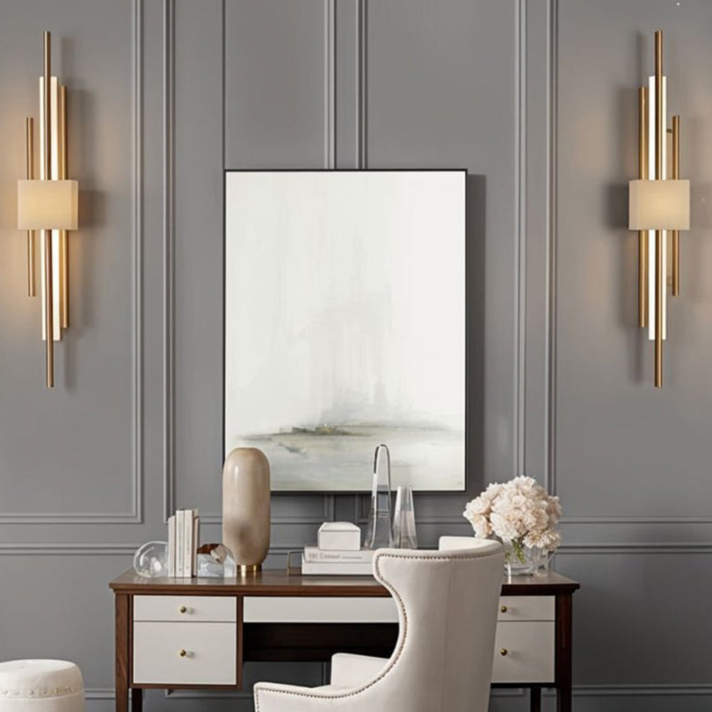 Modern Minimalist Iron Acrylic Indoor Wall Light | Sconara
