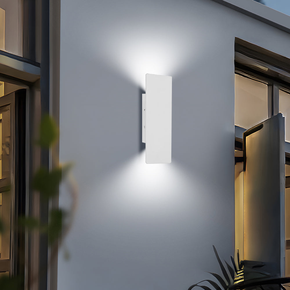 Modern Outdoor LED Aluminum Wall Light Fixture | Elvirox