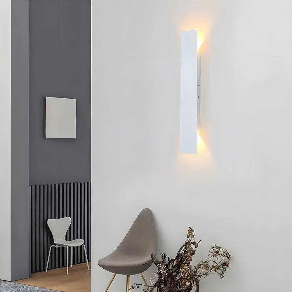 Modern Outdoor LED Aluminum Wall Light Fixture | Elvirox